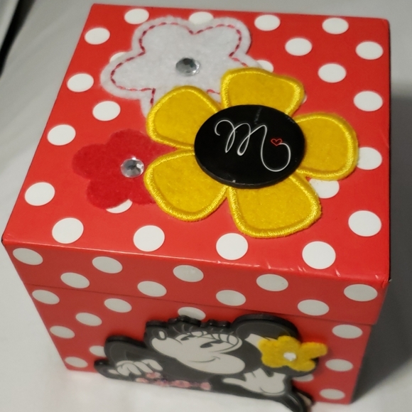 Minnie Mouse 🐭 Silver-Tone Bracelet !!! - Picture 5 of 7